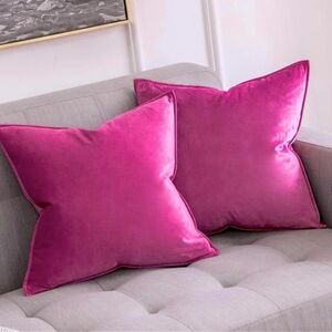 🆕 2 x HOT PINK VELVET Euro Accent Pillow Covers Luxury High End Hotel Vibes